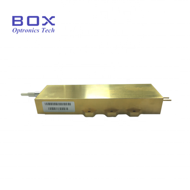 Modulo accoppiato in fibra a diodo laser 106um da 915 nm 130 W